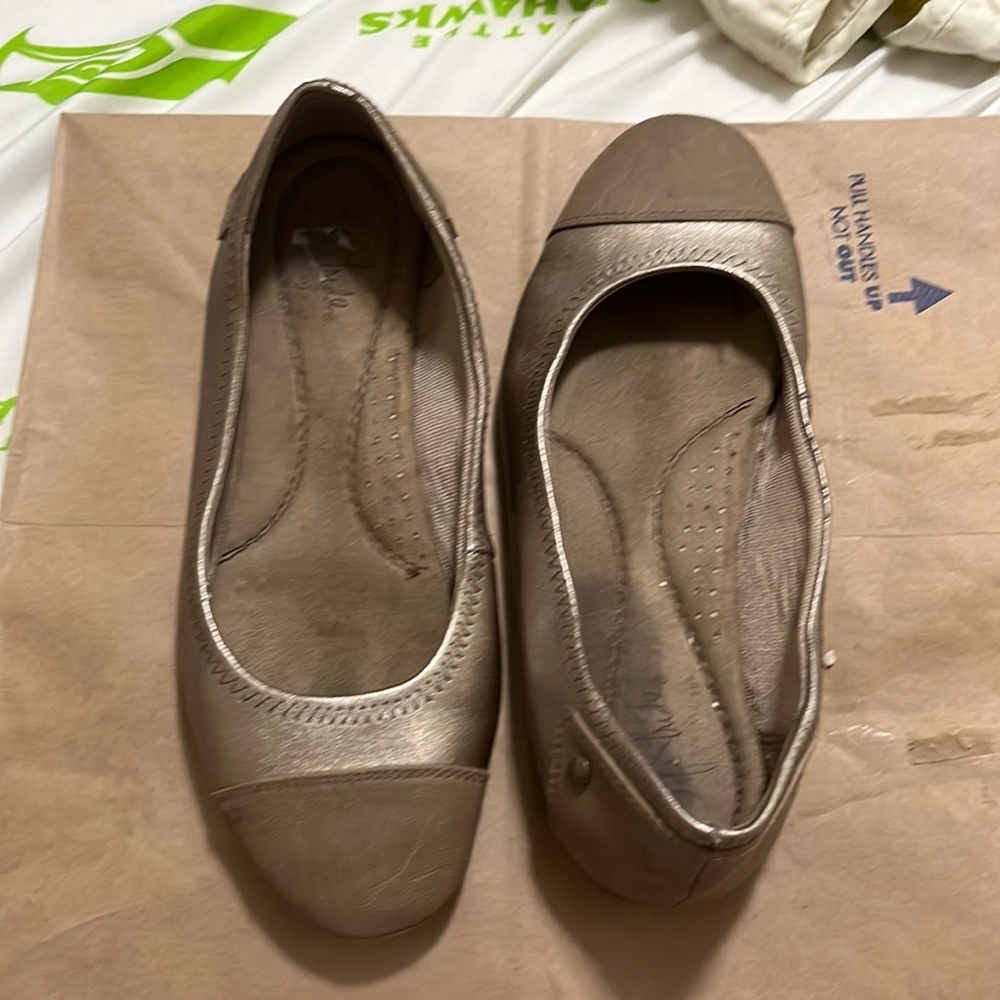 Life Stride loafers